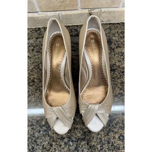 Naturalizer Karis open toe sandal sz 7